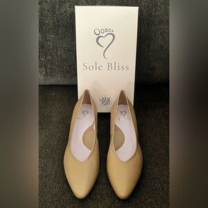 Sole Bliss Ingrid Heels Sand Leather Color Heels Women’s -Size 10.5